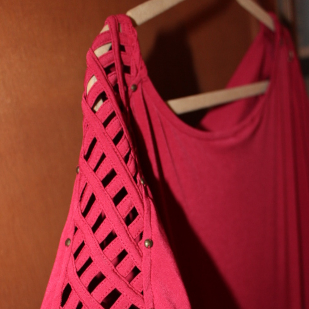 Never worn Banana Republic open woven sleeve dress